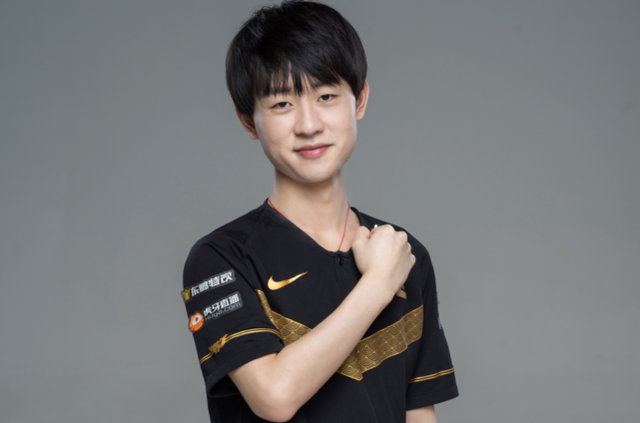 使青训到职 使青训到职